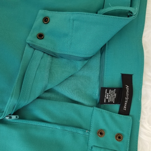 Ashley Stewart Skirt - Size 24W - Picture 8 of 8